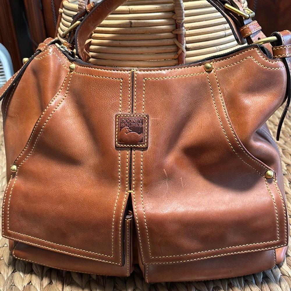Dooney&Bourke Kingston hobo